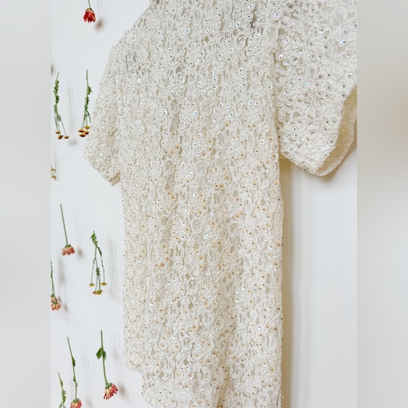 Vintage lace and beaded top - Picture 5 of 13